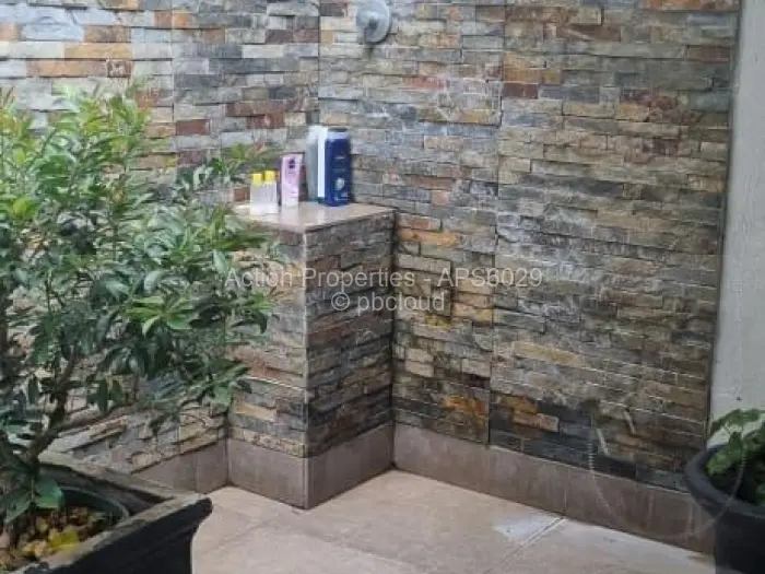 4 Bedroom House for Sale in Highlands, Harare