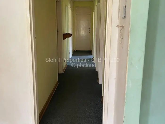 4 Bedroom House to Rent in Mount Pleasant