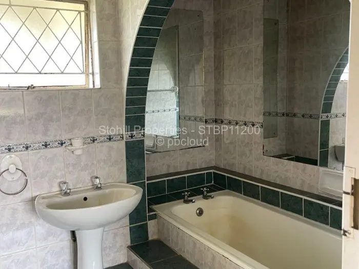 4 Bedroom House to Rent in Mount Pleasant