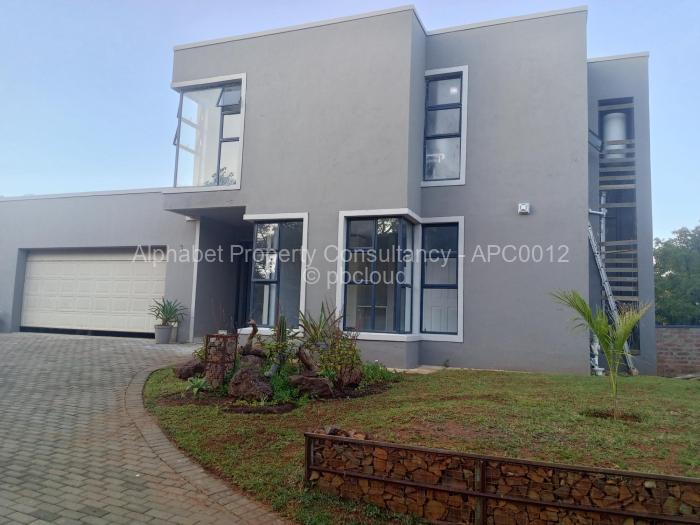 Townhouse/Cluster to Rent in Glen Lorne, Harare