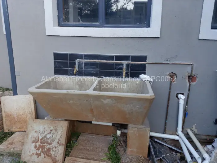 Townhouse/Cluster to Rent in Glen Lorne