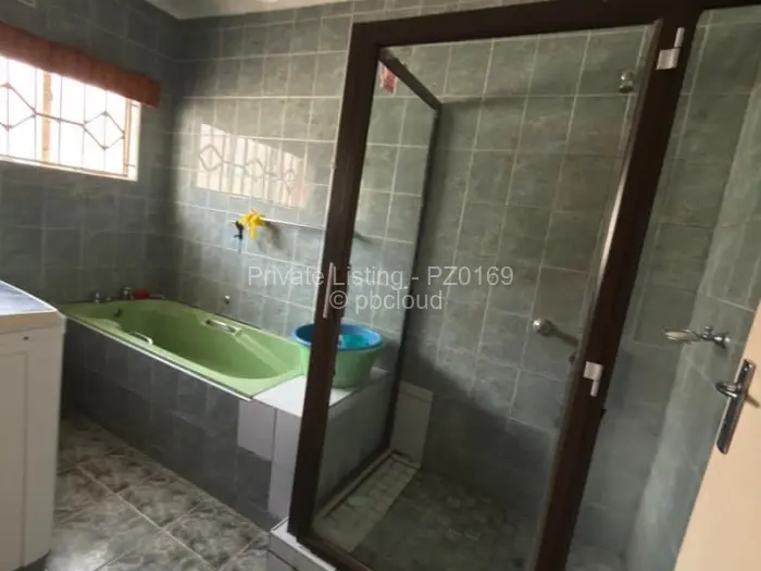 4 Bedroom House for Sale in Waterfalls, Harare