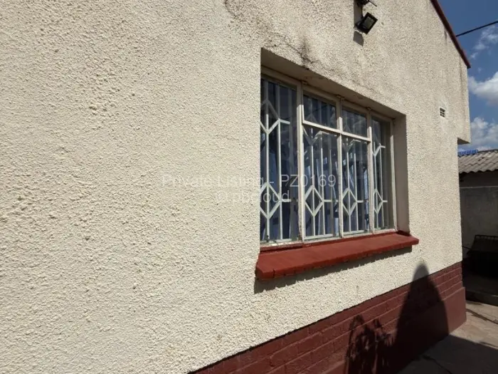 4 Bedroom House for Sale in Waterfalls, Harare