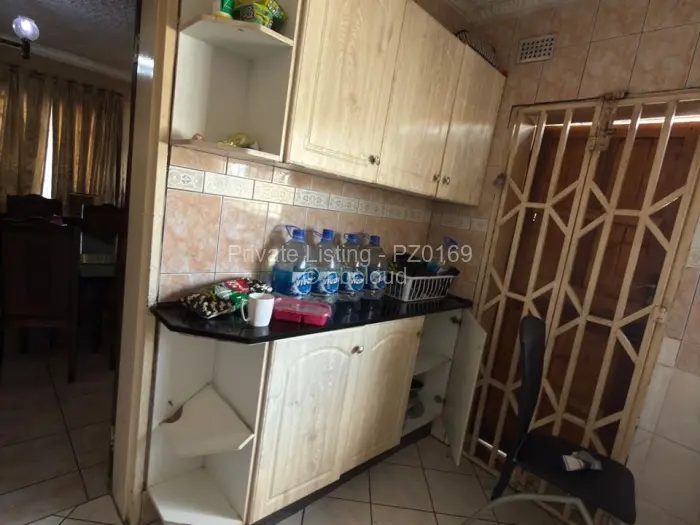 4 Bedroom House for Sale in Waterfalls, Harare