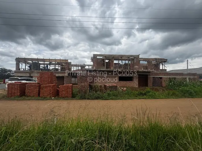 7 Bedroom House for Sale in Westgate, Harare