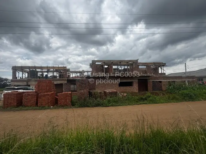 7 Bedroom House for Sale in Westgate, Harare