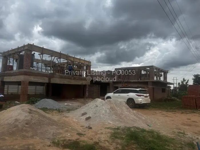 7 Bedroom House for Sale in Westgate, Harare