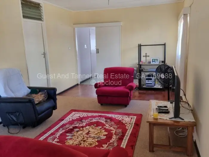 3 Bedroom House to Rent in Paddonhurst, Bulawayo