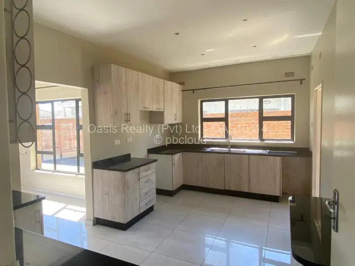 3 Bedroom House for Sale in Mabvazuva Estates, Ruwa