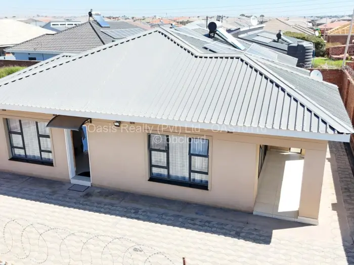 3 Bedroom House for Sale in Mabvazuva Estates, Ruwa