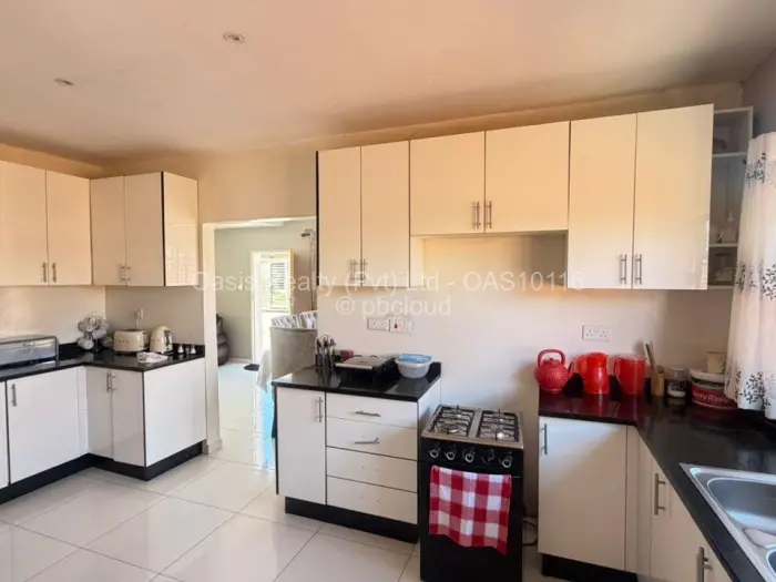3 Bedroom House for Sale in Mabvazuva Estates, Ruwa