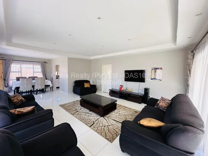3 Bedroom House for Sale in Mabvazuva Estates, Ruwa