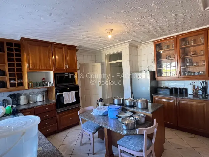 5 Bedroom House for Sale in Helensvale, Harare
