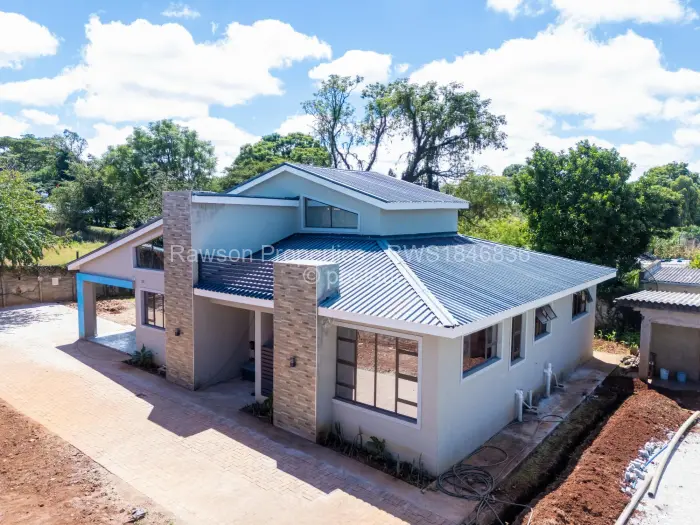 Townhouse/Cluster for Sale in Helensvale, Harare