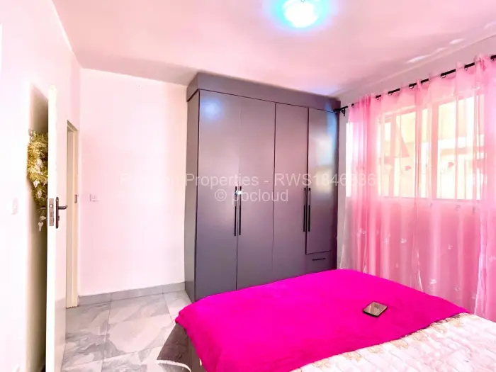 Townhouse/Cluster for Sale in Helensvale, Harare