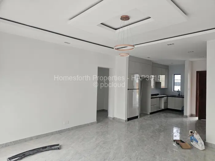 Townhouse/Cluster for Sale in Arlington, Harare
