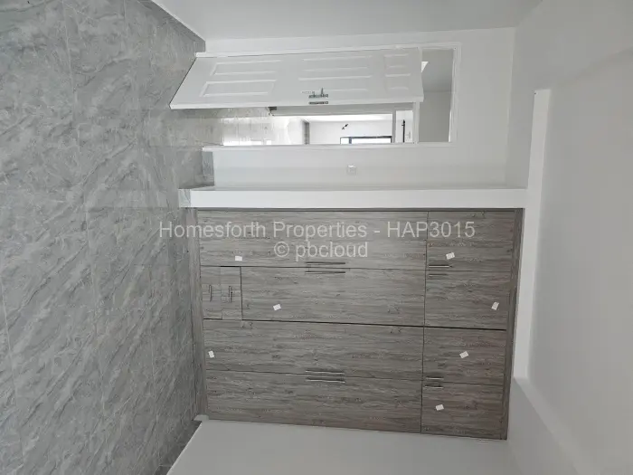 Townhouse/Cluster for Sale in Arlington, Harare