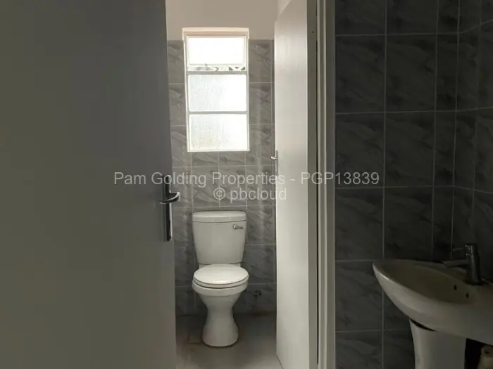 Office to Rent in Greendale, Harare