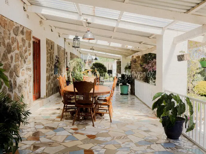 6 Bedroom House for Sale in Domboshawa, Domboshawa