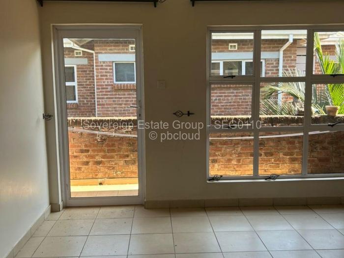 Flat/Apartment to Rent in Marlborough, Harare
