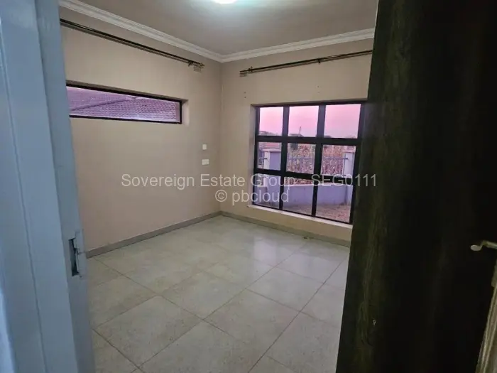 4 Bedroom House to Rent in Fairview, Harare