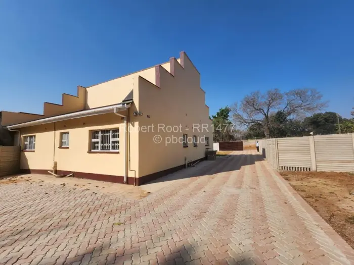 3 Bedroom Cottage/Garden Flat to Rent in Quinnington, Harare