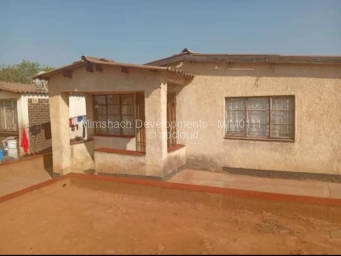 3 Bedroom House for Sale in Kambuzuma, Harare