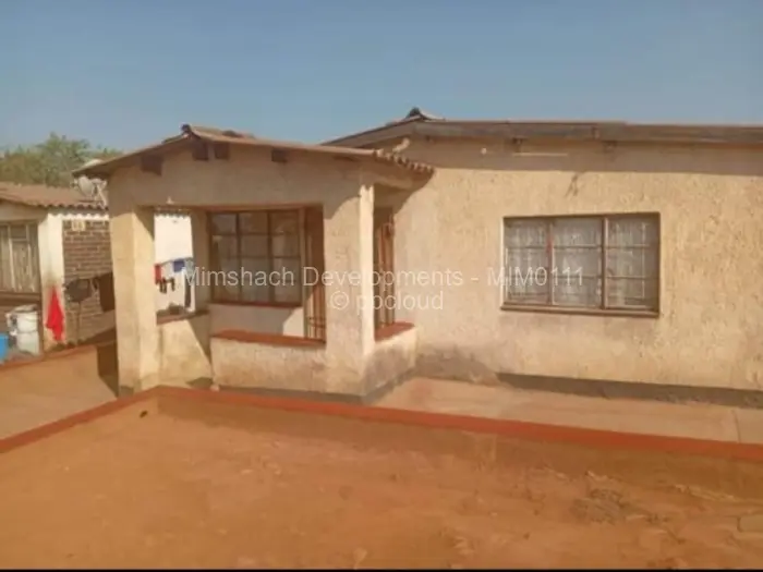 3 Bedroom House for Sale in Kambuzuma, Harare