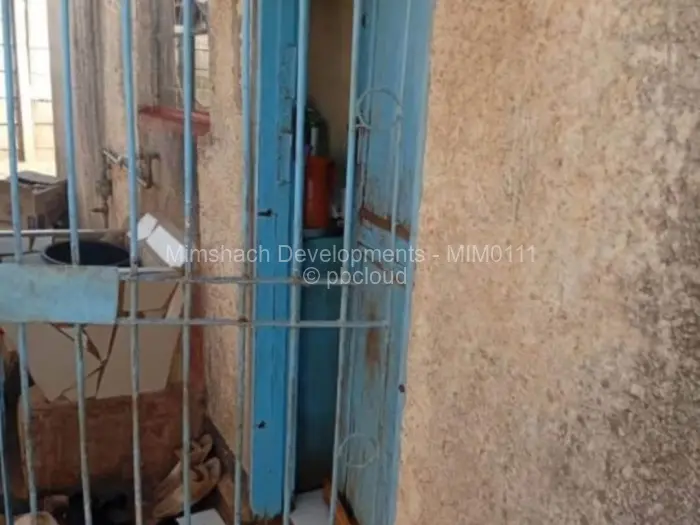 3 Bedroom House for Sale in Kambuzuma, Harare