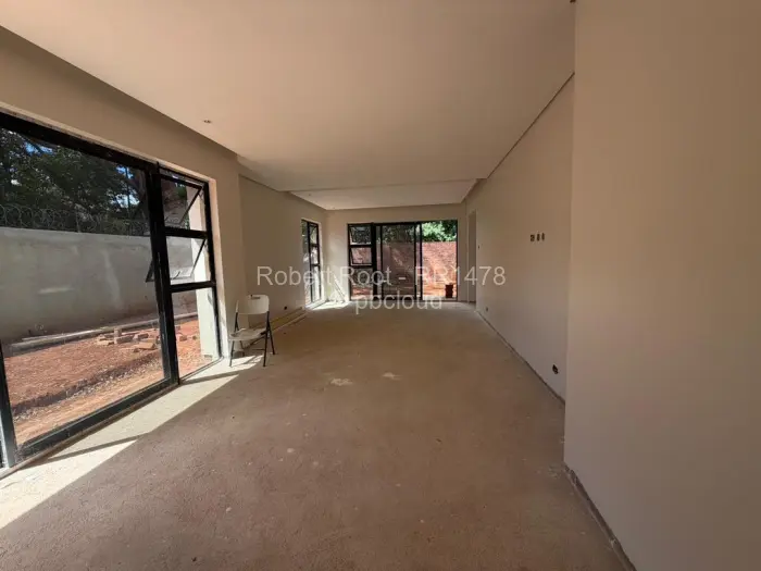 Townhouse/Cluster for Sale in Mount Pleasant, Harare