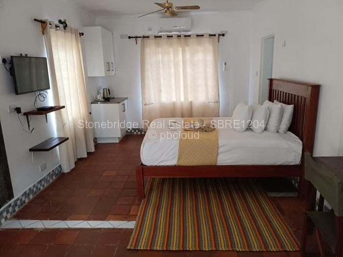 Flat/Apartment to Rent in Suburbs, Bulawayo