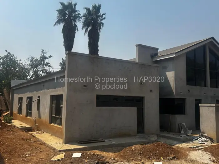 Townhouse/Cluster for Sale in Mount Pleasant, Harare