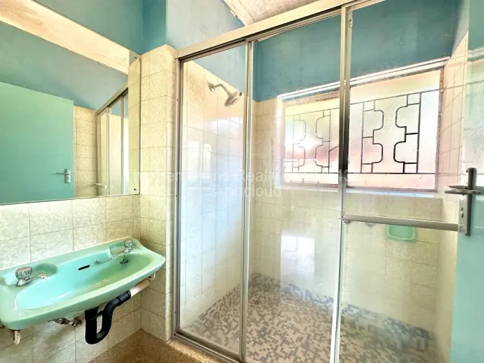 3 Bedroom House for Sale in Upper Hillside, Harare