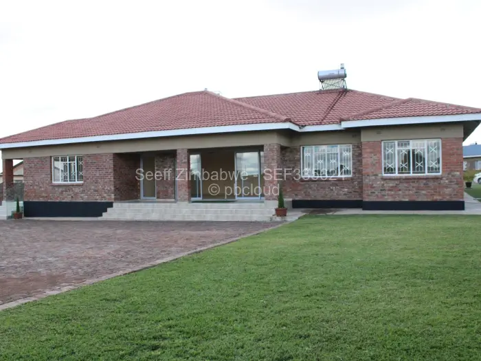 Flat/Apartment to Rent in Waterfalls, Harare