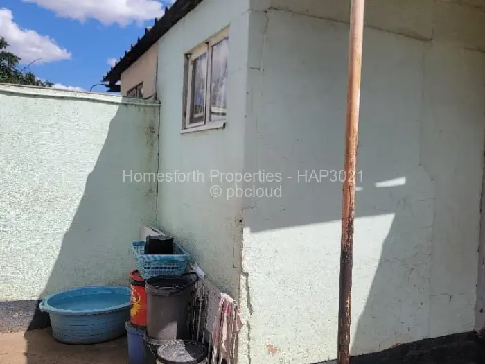 2 Bedroom House for Sale in Glen Norah, Harare