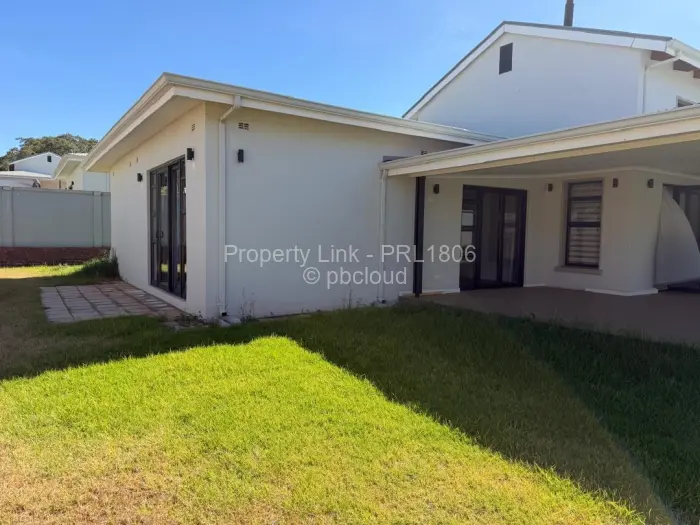 Townhouse/Cluster for Sale in Chisipite, Harare