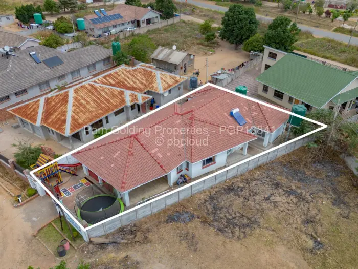 4 Bedroom House for Sale in Chipukutu Park, Ruwa