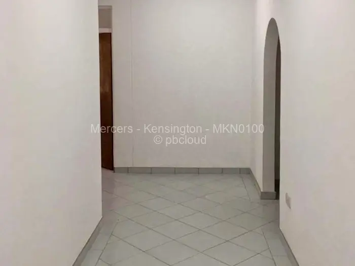 6 Bedroom House for Sale in Chiredzi, Chiredzi