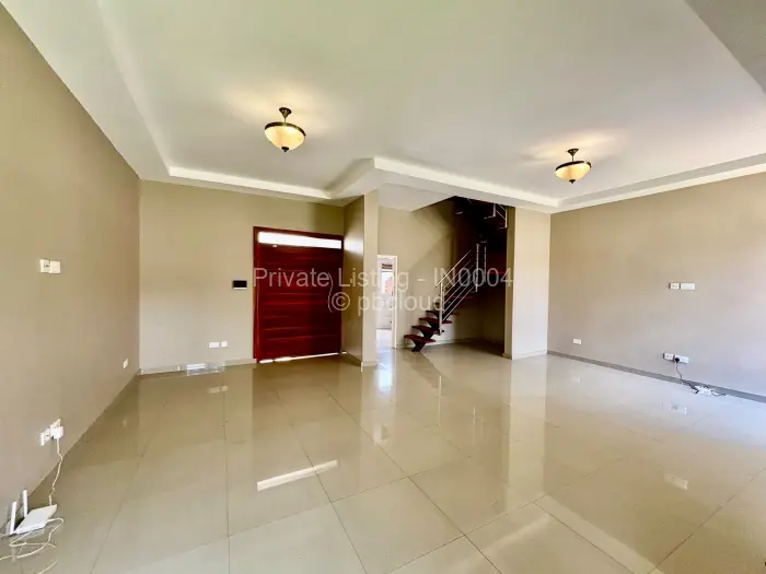 Townhouse/Cluster to Rent in Sentosa, Harare