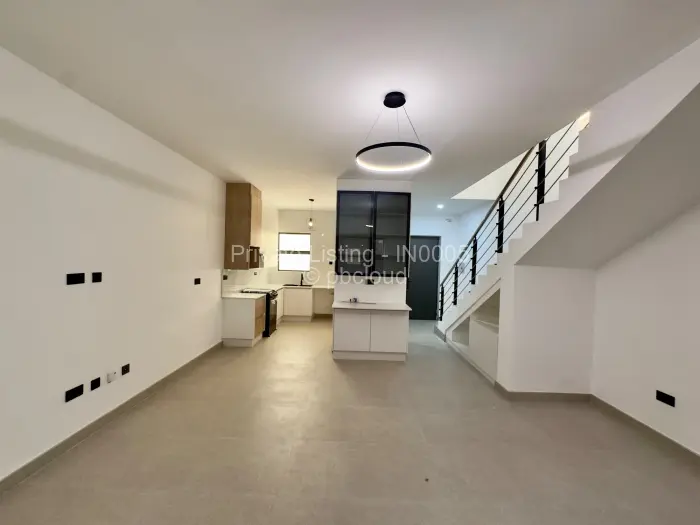 Townhouse/Cluster to Rent in Strathaven, Harare