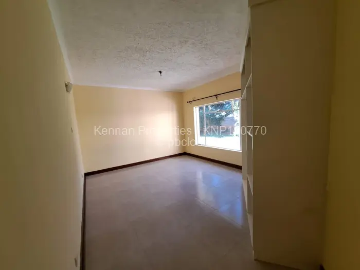 5 Bedroom House to Rent in Borrowdale West