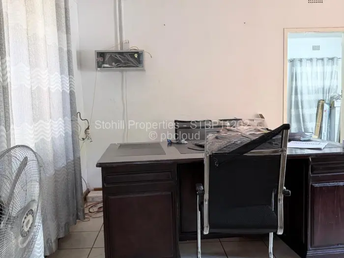 Office to Rent in Emerald Hill