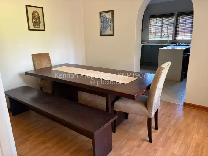3 Bedroom Cottage/Garden Flat to Rent in Helensvale, Harare