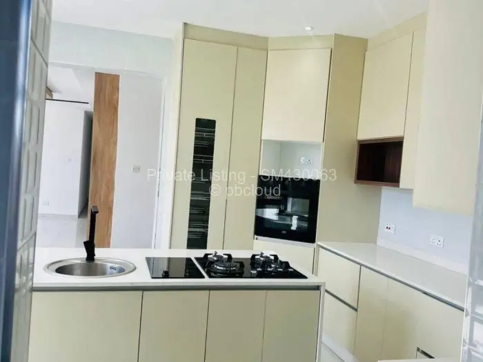 Townhouse/Cluster for Sale in Arlington, Harare