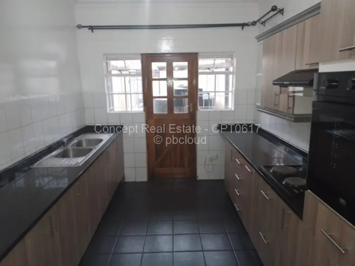 3 Bedroom Cottage/Garden Flat to Rent in Newlands