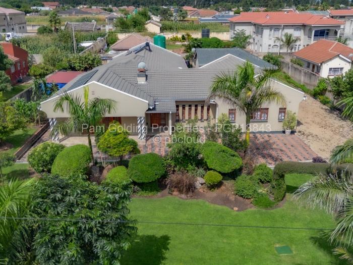 4 Bedroom House for Sale in Waterfalls, Harare
