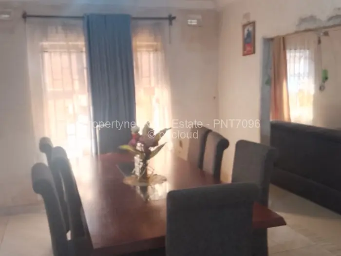 4 Bedroom House for Sale in Budiriro, Harare