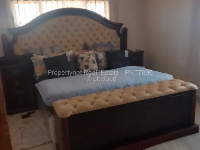 4 Bedroom House for Sale in Budiriro, Harare