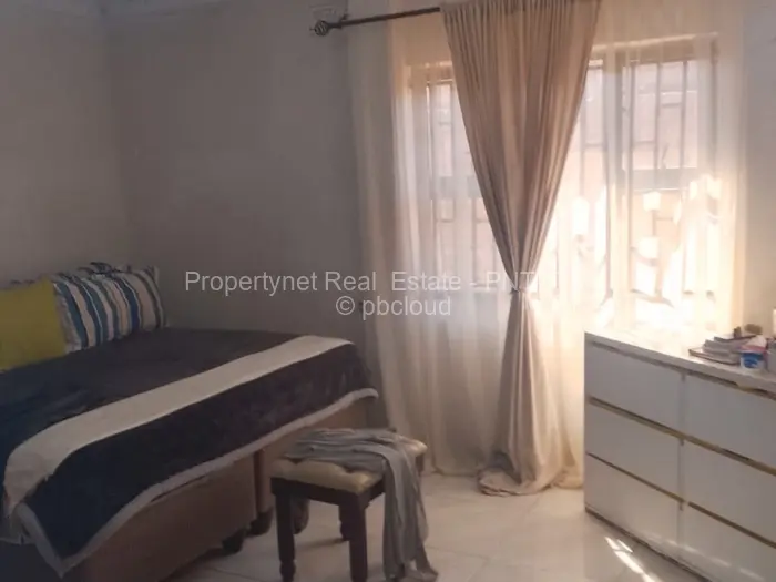 4 Bedroom House for Sale in Budiriro, Harare