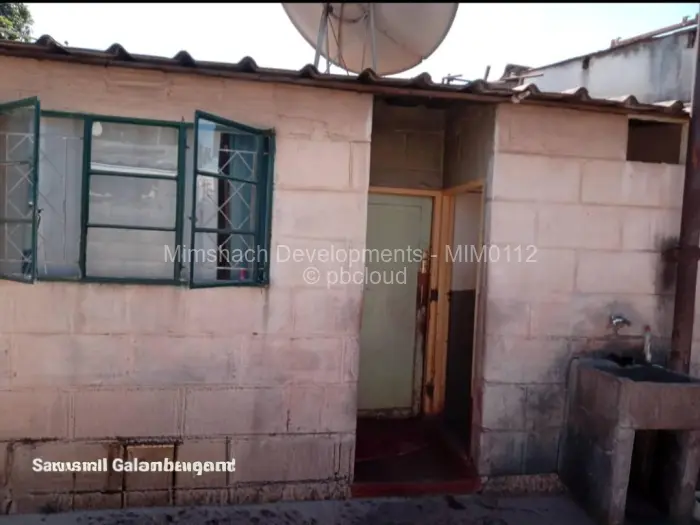 1 Bedroom House for Sale in Mabvuku, Harare